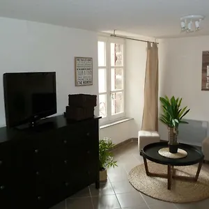 T 2 Cosy Dans Le Centre Historique Appartement